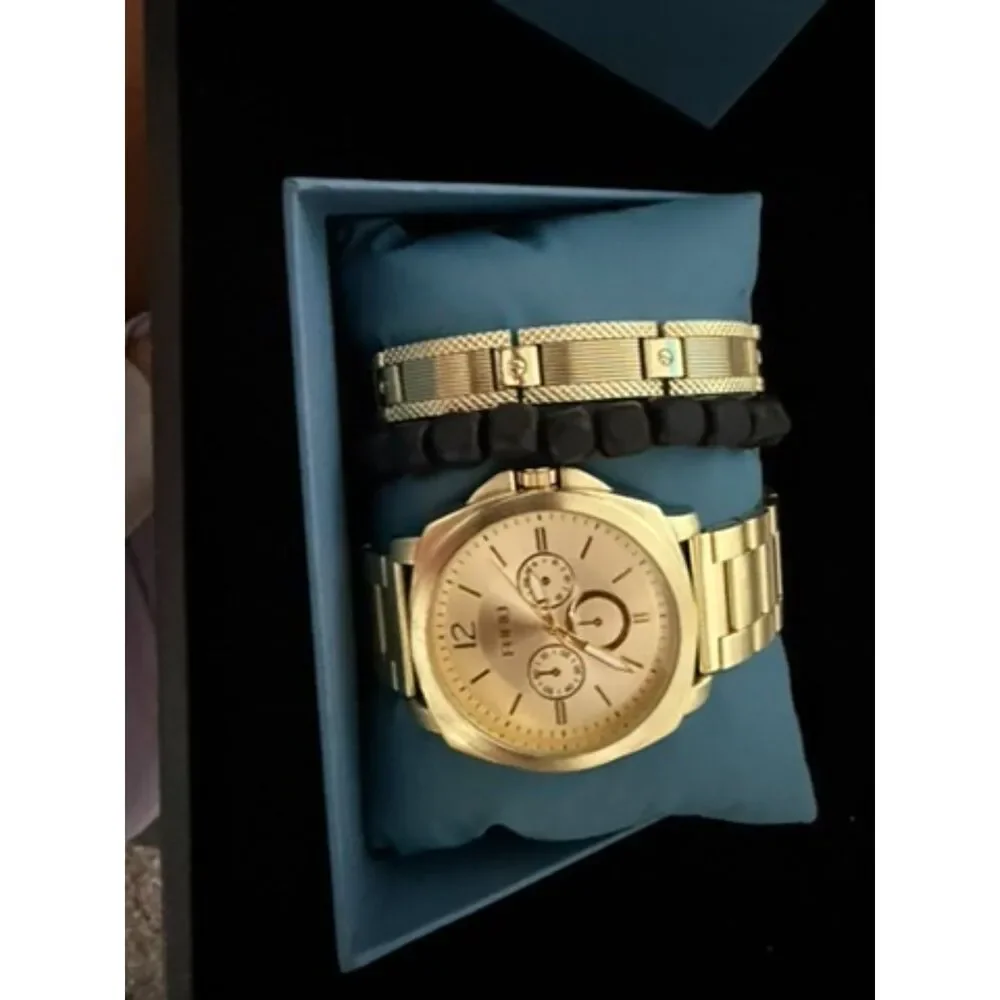 Folio Men Three-Hand Gold-Tone Watch with bracelets